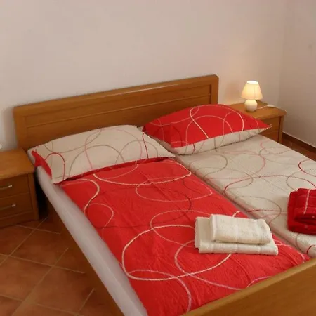 Apartment Miljak *